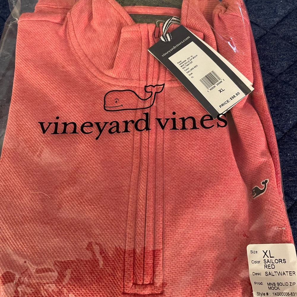 NWT men’s Vineyard Vines saltwater 1/4 zip, size XL